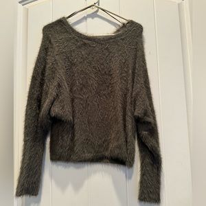 Jessica Simpson sweater size small, color is green